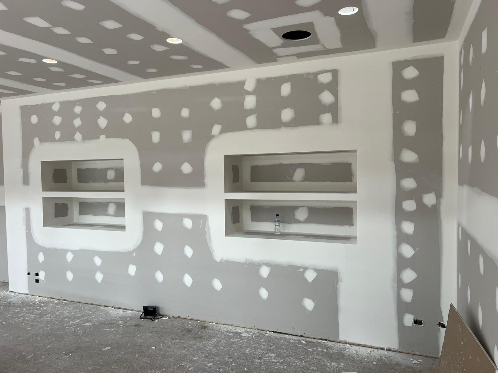 Industrial plastering